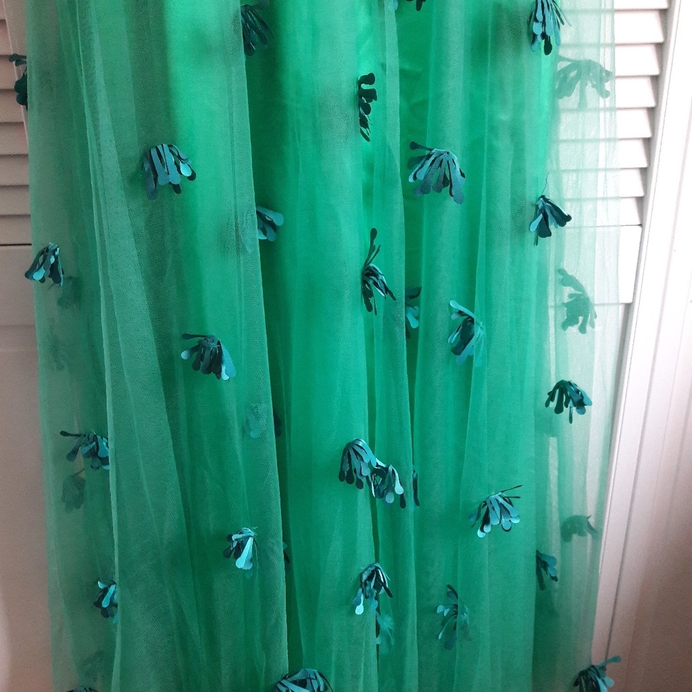 Tulle Ball Gown - Picture 4 of 16